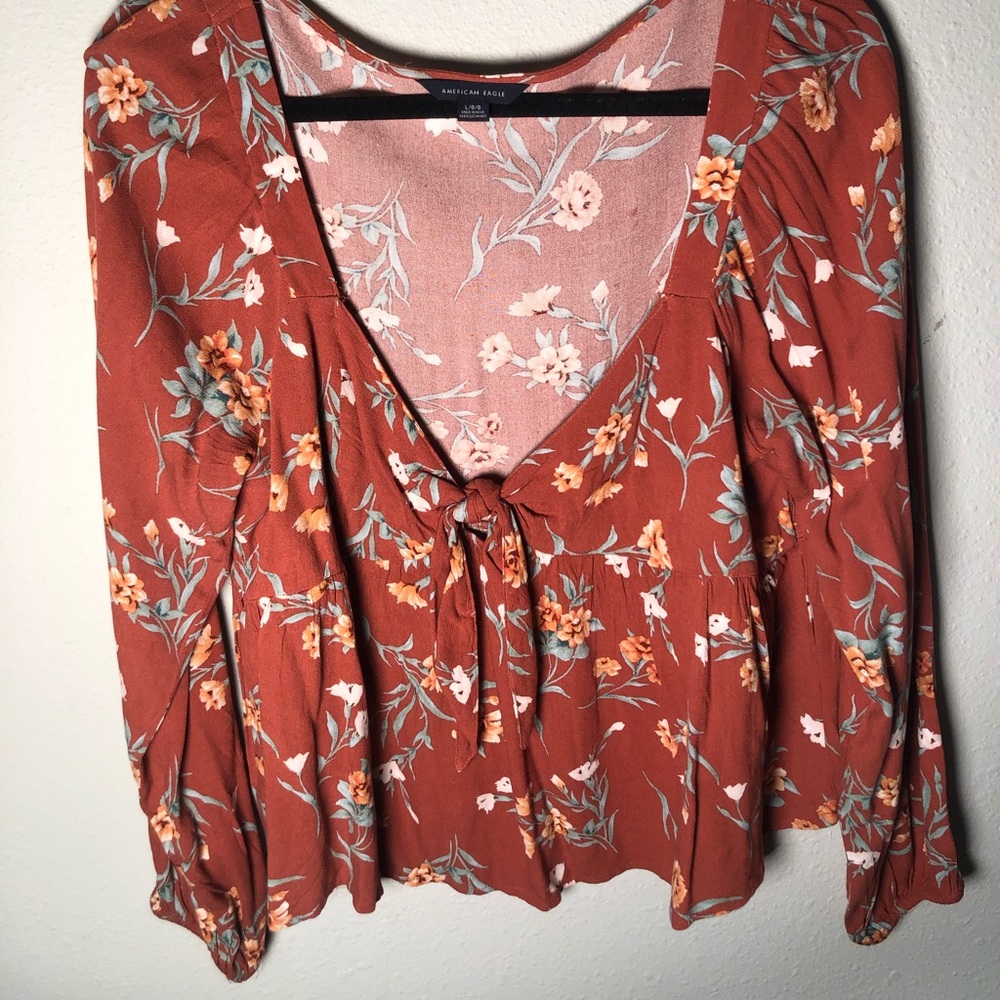 American eagle cute tie front blouse✨
